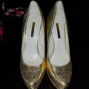 BCBGeneration gold high heels